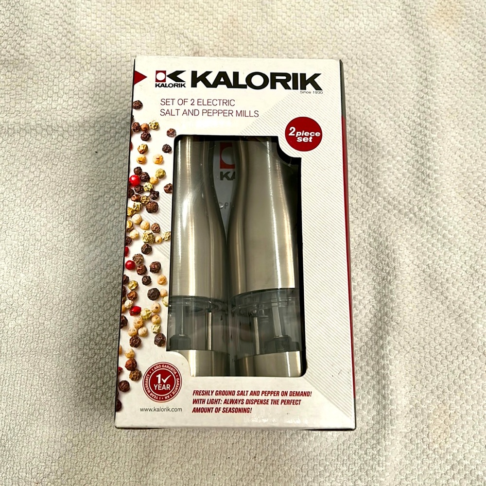 Salt and Pepper Mills
